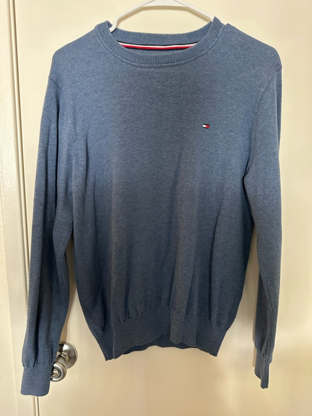 Tommy Hilfiger Men's Heathered Blue Crewneck Sweater